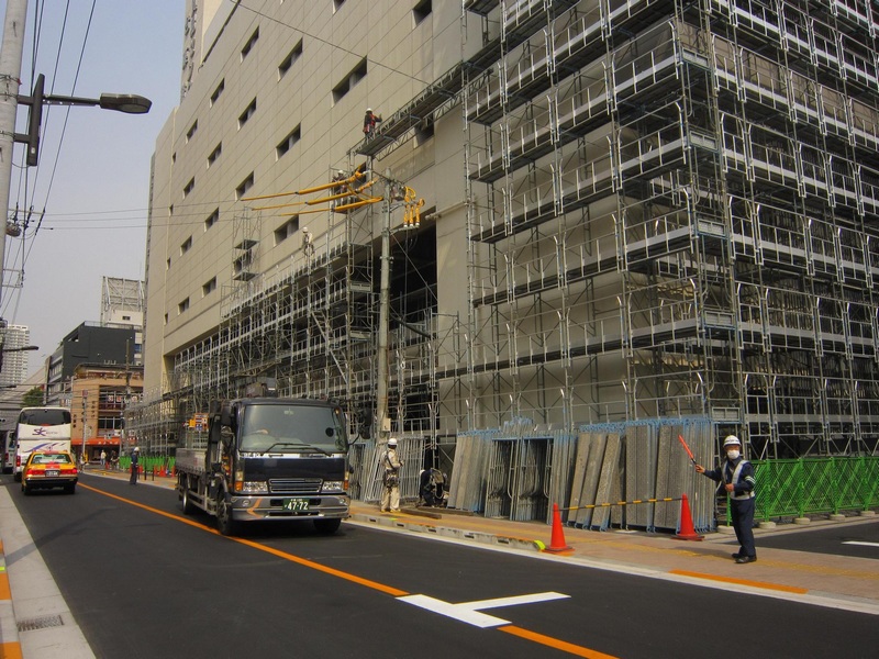侨乡街道开发区日本三年建筑工